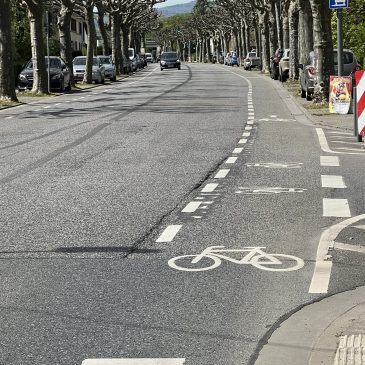 Gefährliche Fahrradschutzstreifen?