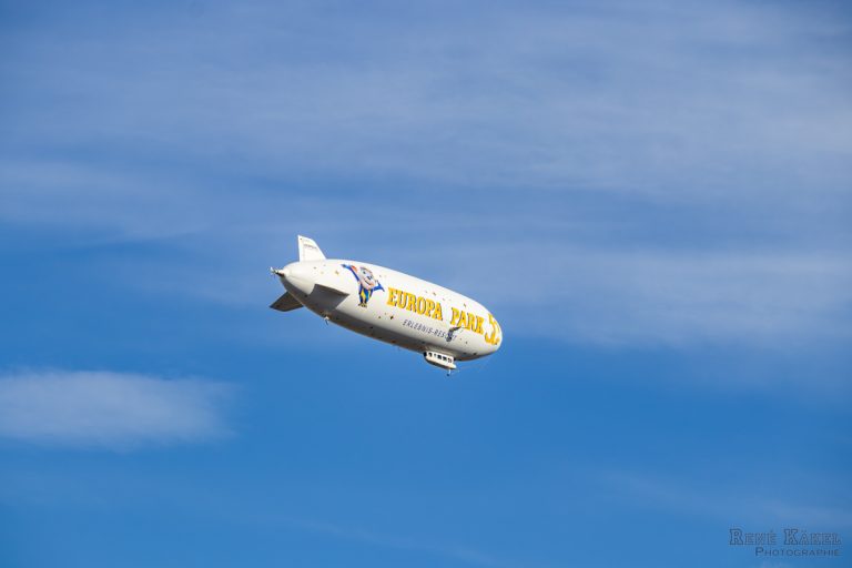 Zeppelin über Frankfurt